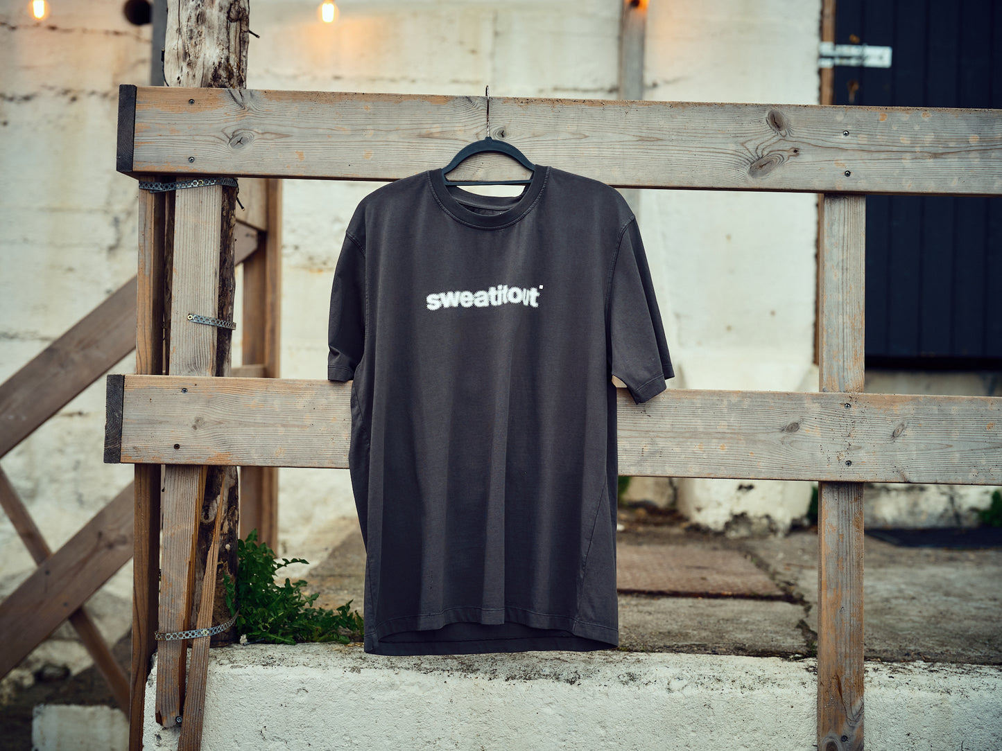 T-shirts - Black